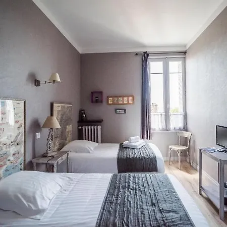 Souvenirs De Familles Hotel Saintes