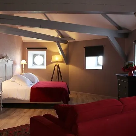 Hotel Souvenirs De Familles Saintes