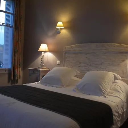 Souvenirs De Familles Hotel Saintes